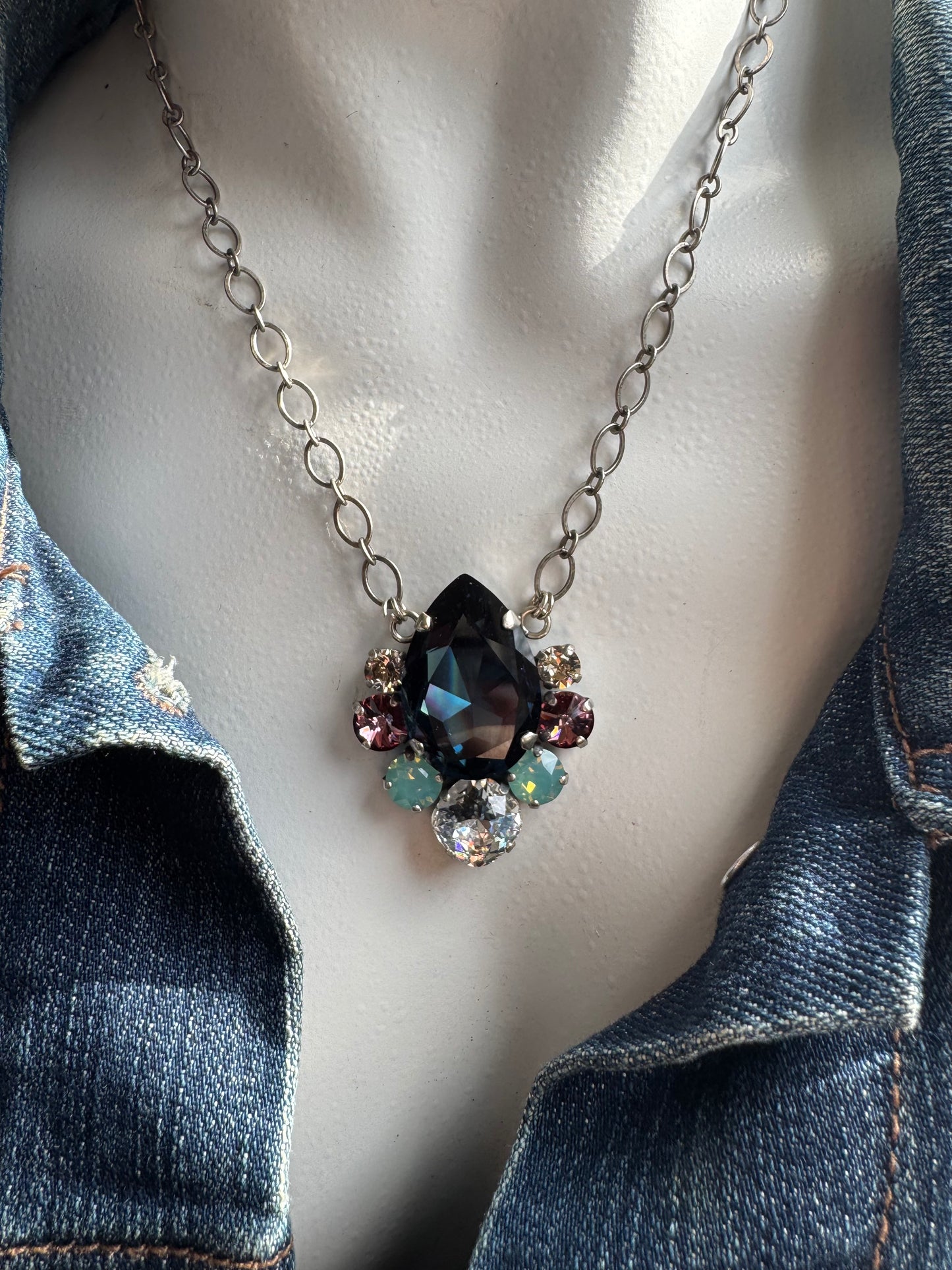 Bold Teardrop Pendant