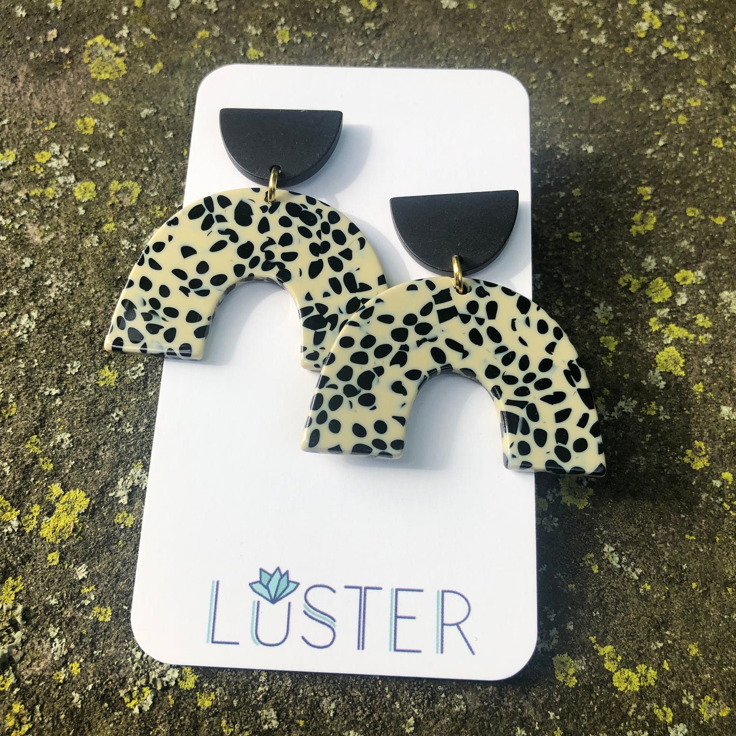 Speckled Geometric Lightweight Earrings
