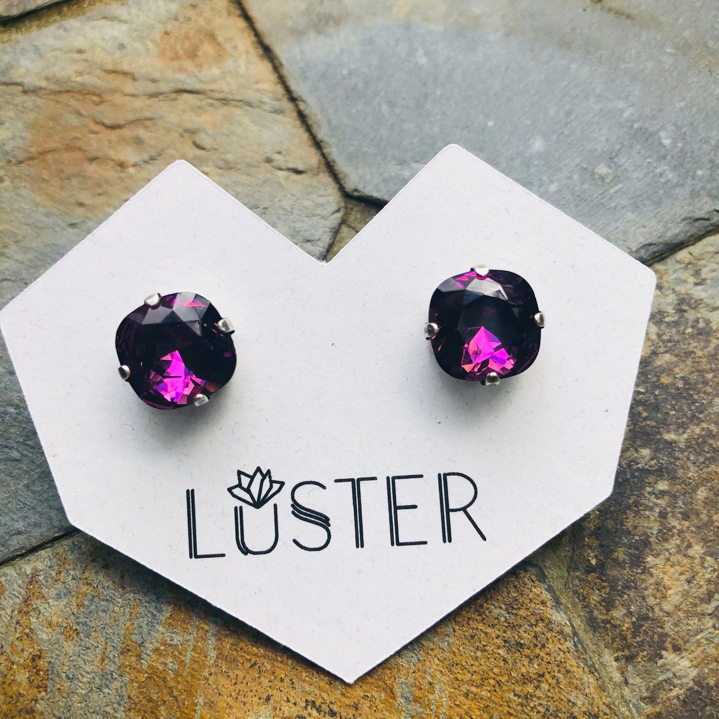 Classic Cushion Cut Posts
