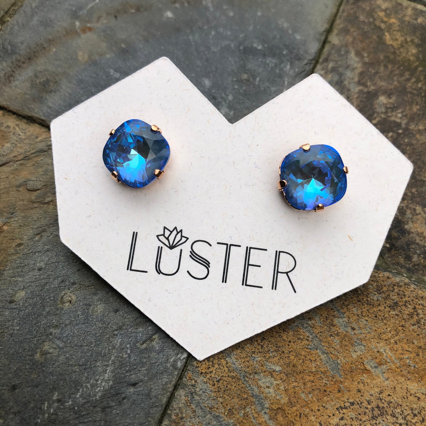 Classic Cushion Cut Posts