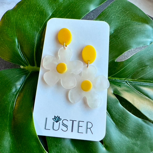 Daisy Acrylic Lightweight Earrings