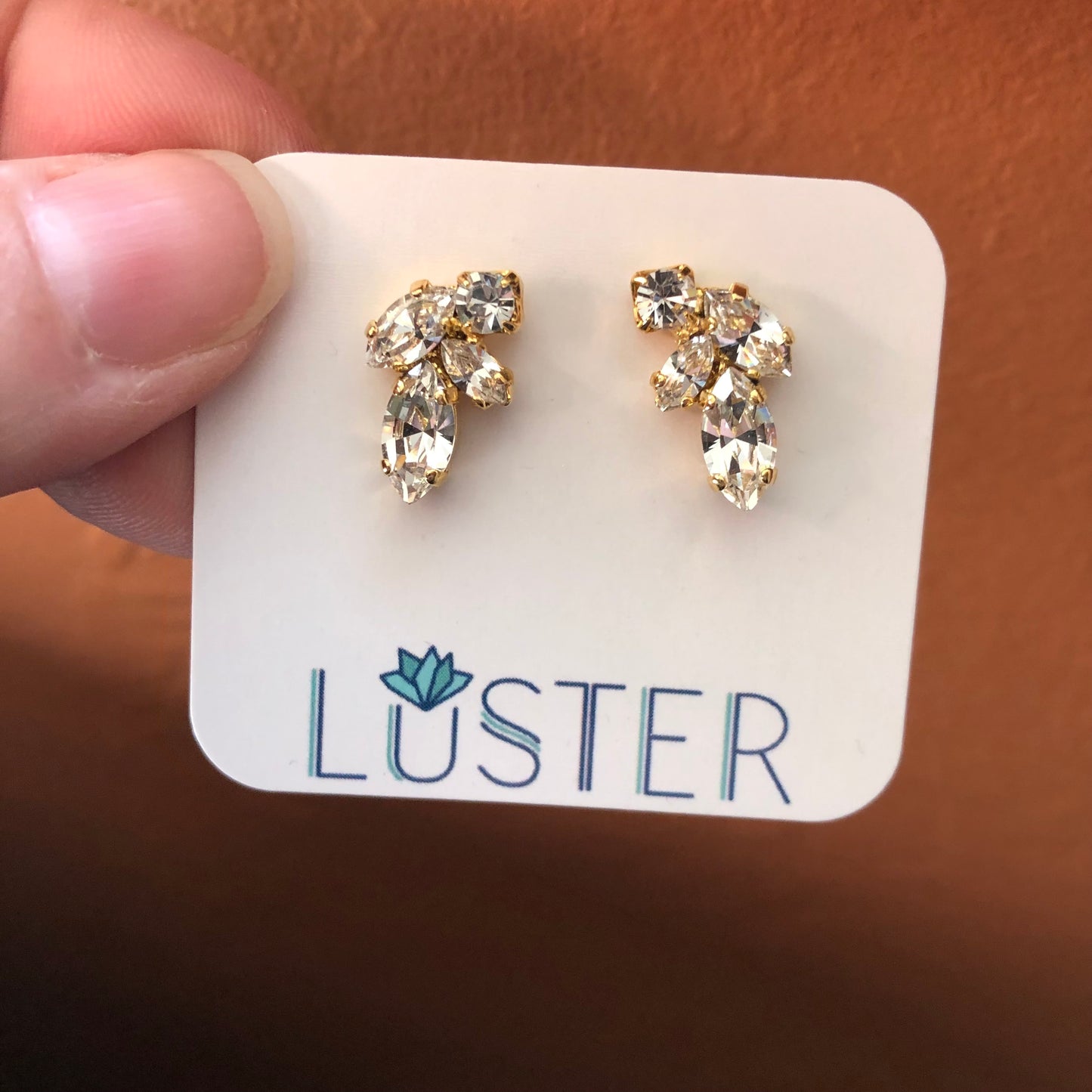 Small Gold Cluster Studs